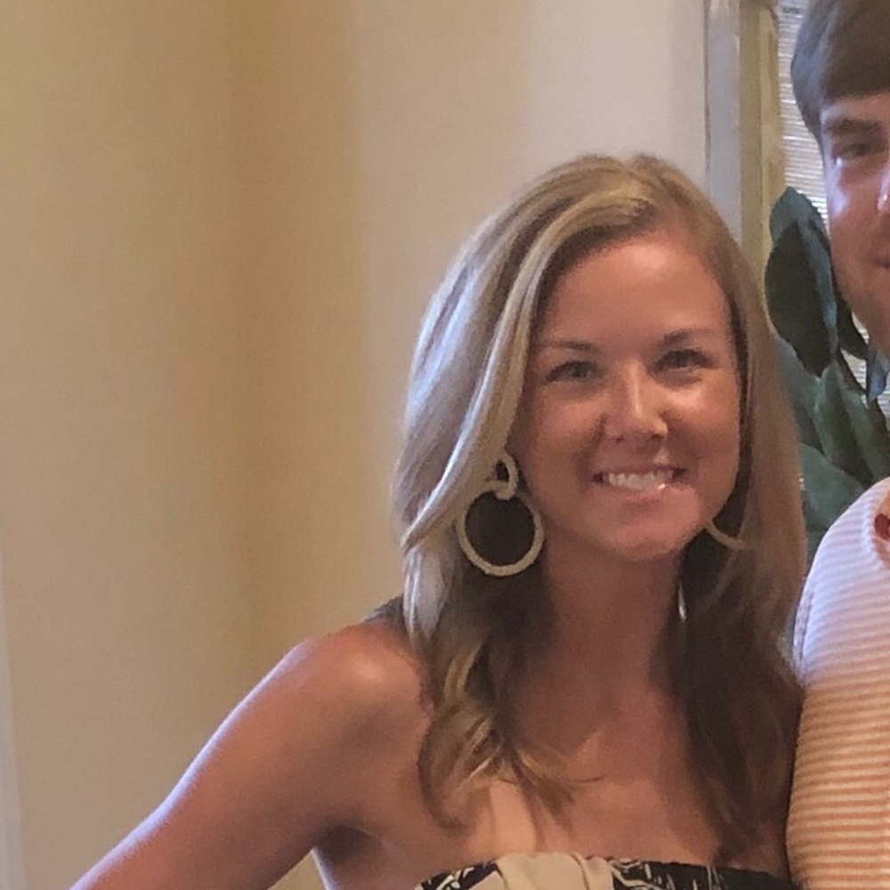 Meet your Posher, Amy